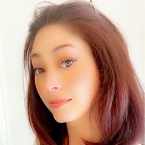 Meet your Posher, Rebekah